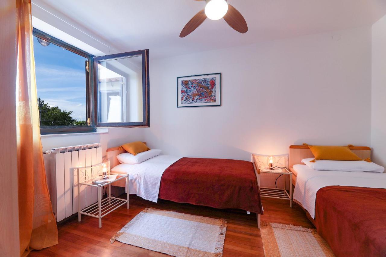 Apartman Villa Marina Rakalj Kültér fotó
